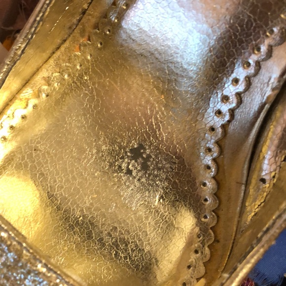 Gorgeous Gold Glitter Heels - Picture 7 of 8